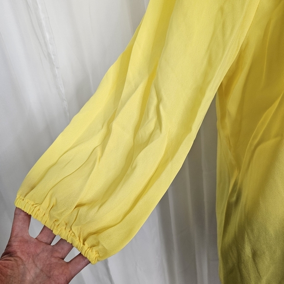 Nanette Lepore Smocked Yoke Limoncello Yellow 3/4 Sleeve Top NWT Medium - Picture 4 of 8